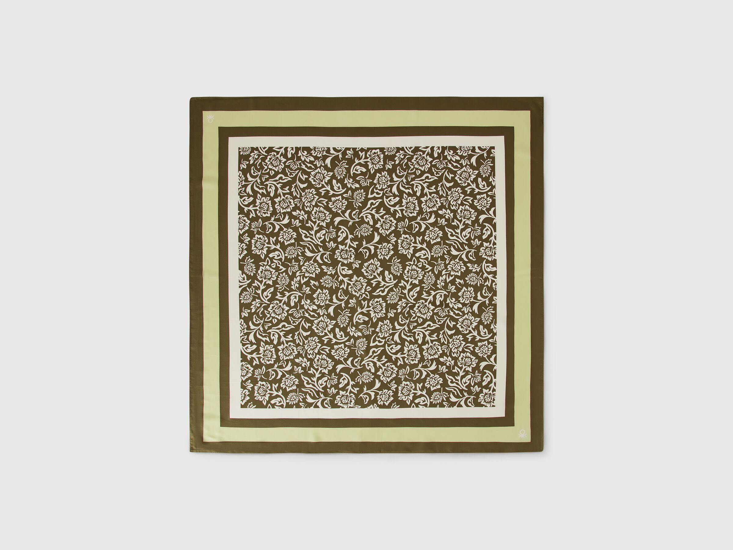 SQUARE SCARF Women image number 3